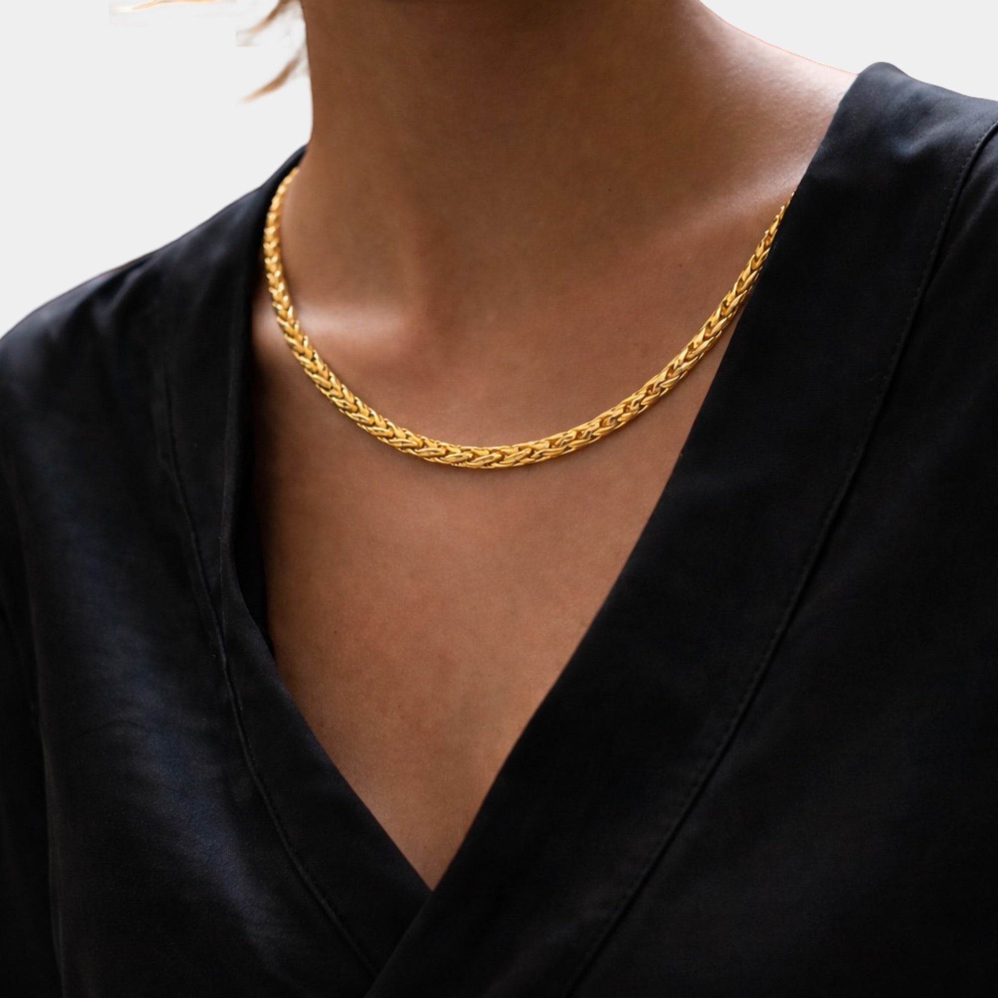 24K gold plated weave chain on a bronze base, angled detail view by MH Elegance