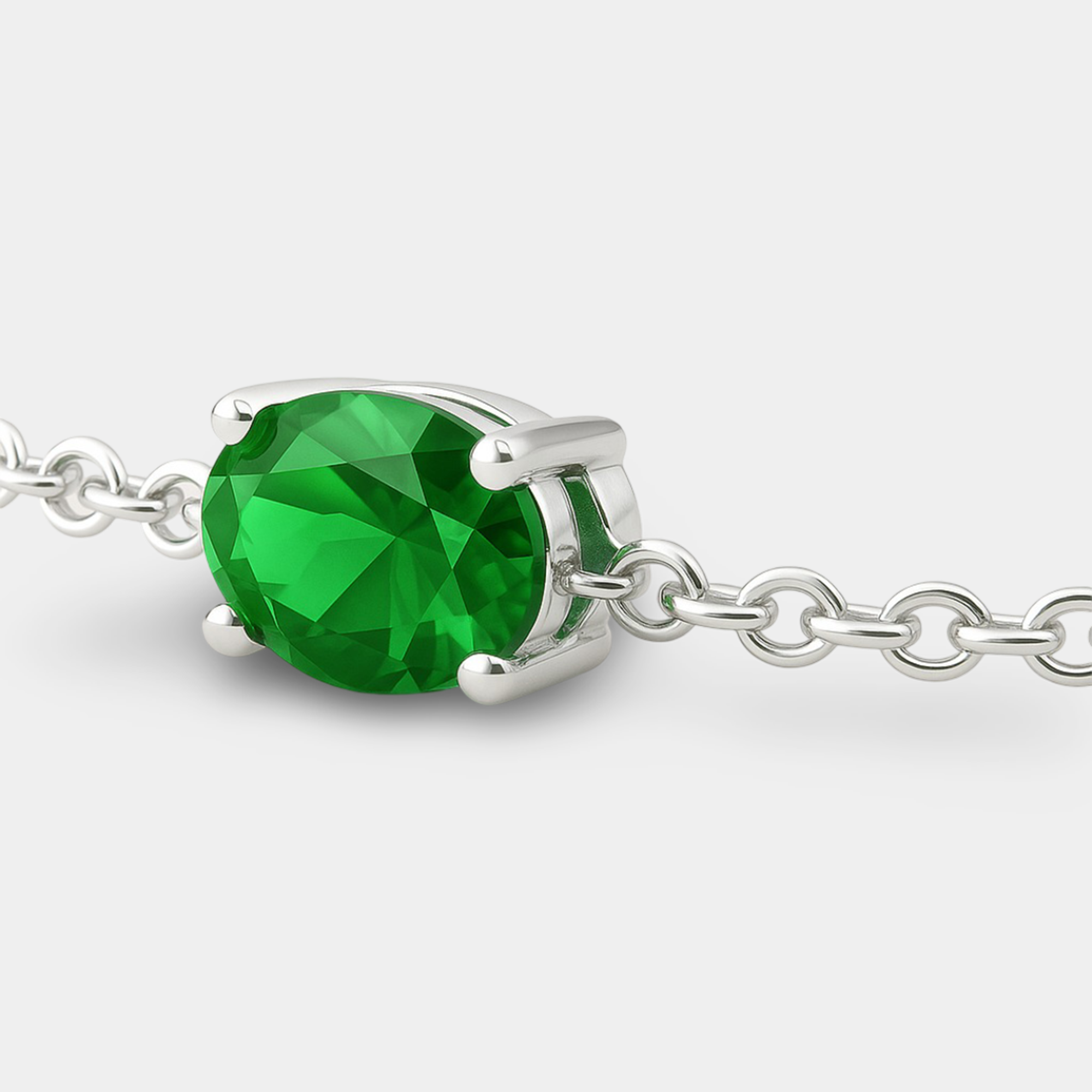 Aria Nano Emerald Bolo Bracelet