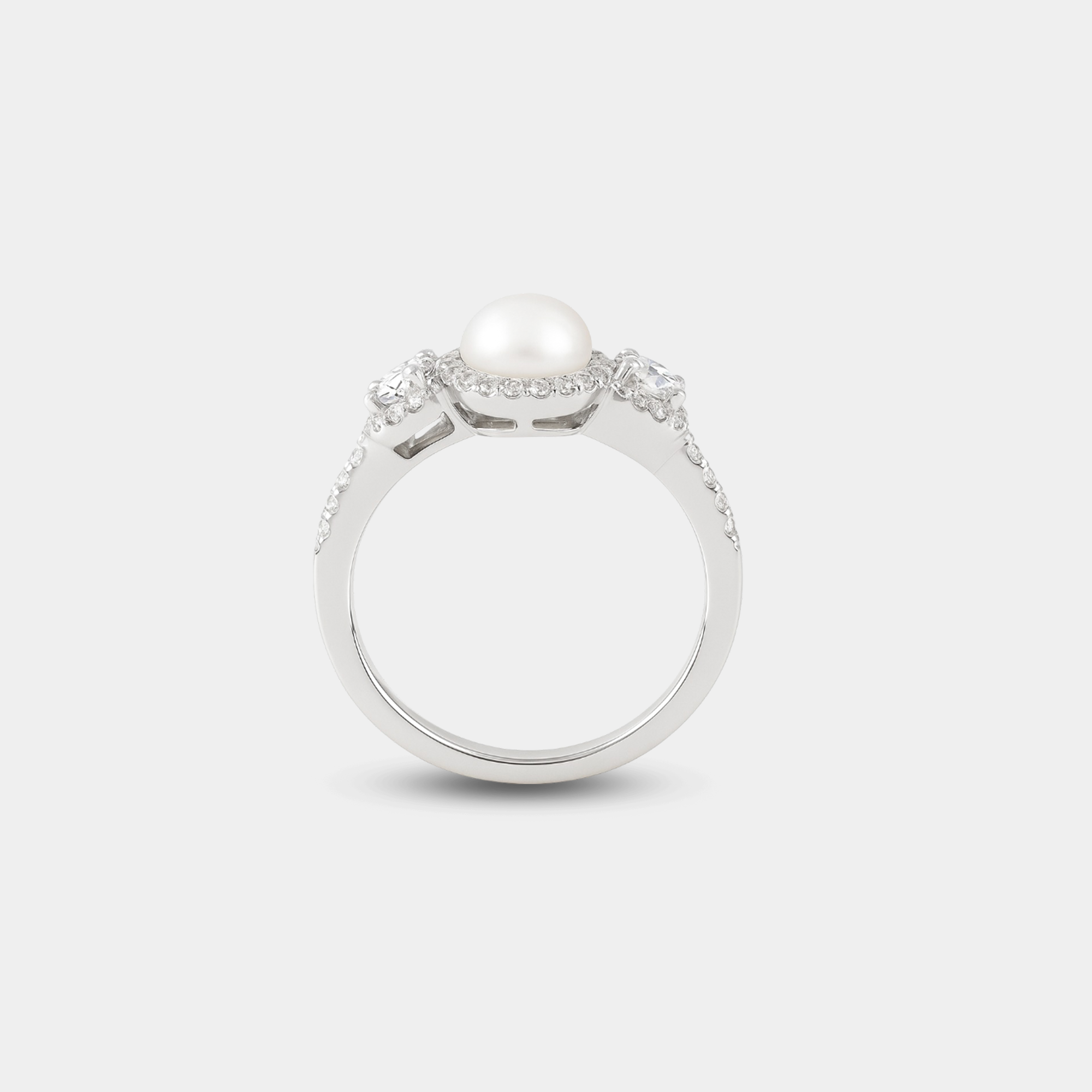 Freshwater Pearl & White Topaz Ring