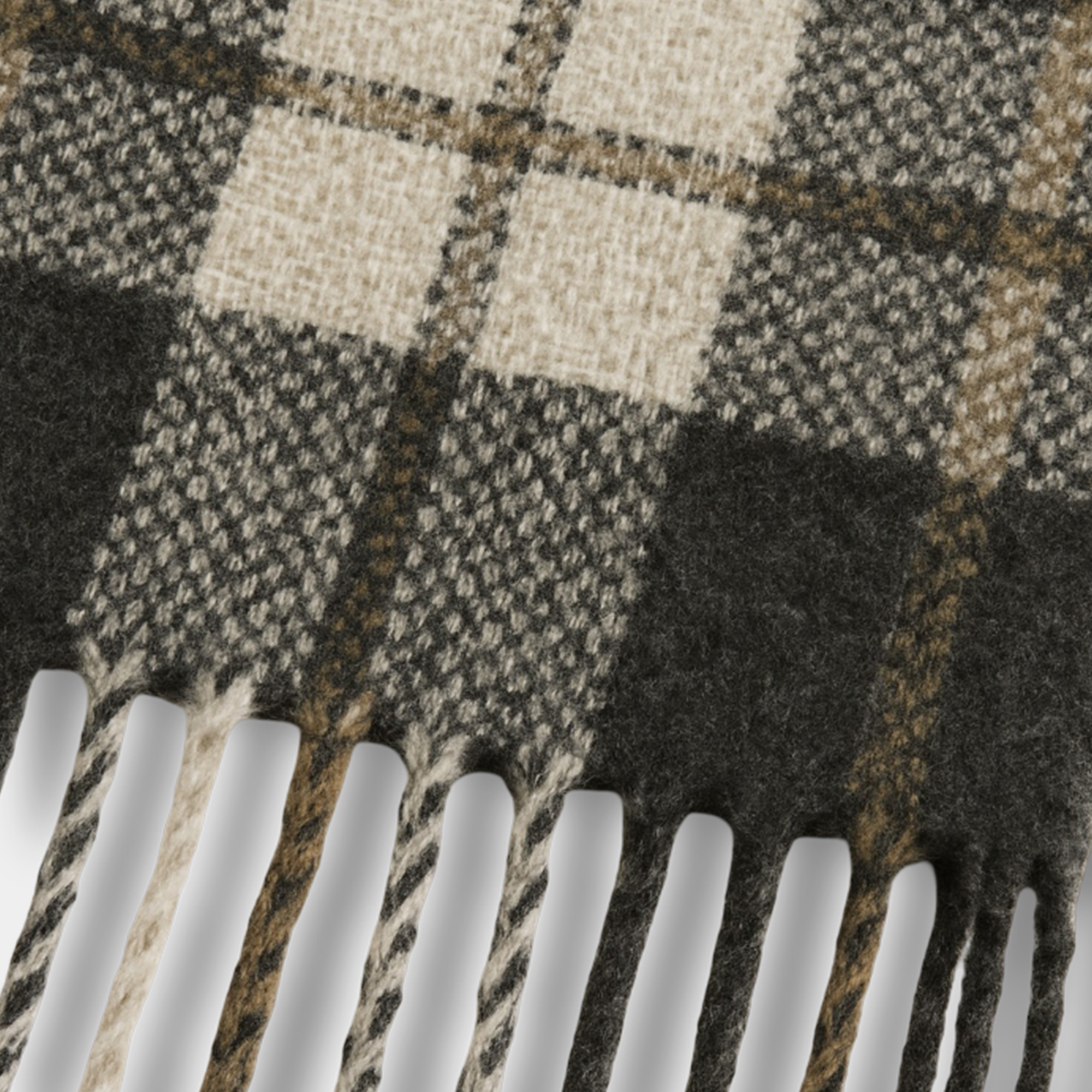 Black & White Lattice Winter Scarf