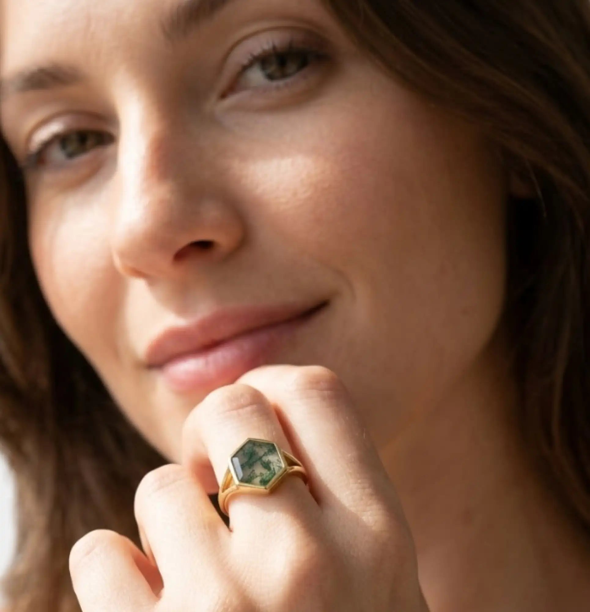 Bague en argent sterling hexagonale en mousse plaquée or 14 carats