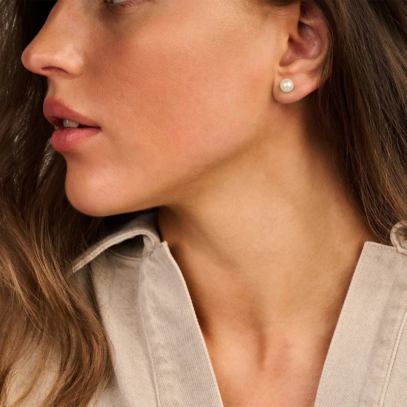 Audrey Freshwater Pearl Stud Earrings - MH ELEGANCE - Audrey Freshwater Pearl Stud Earrings -