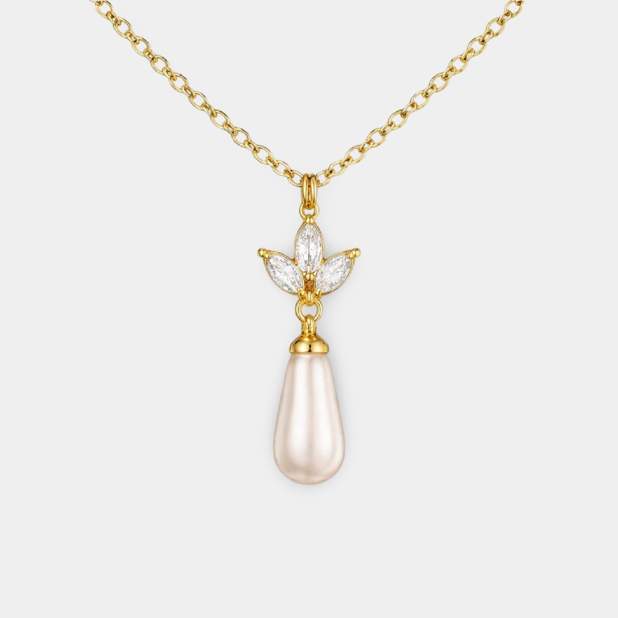 Leaf and Pearl Pendant - MH ELEGANCE - Leaf and Pearl Pendant -