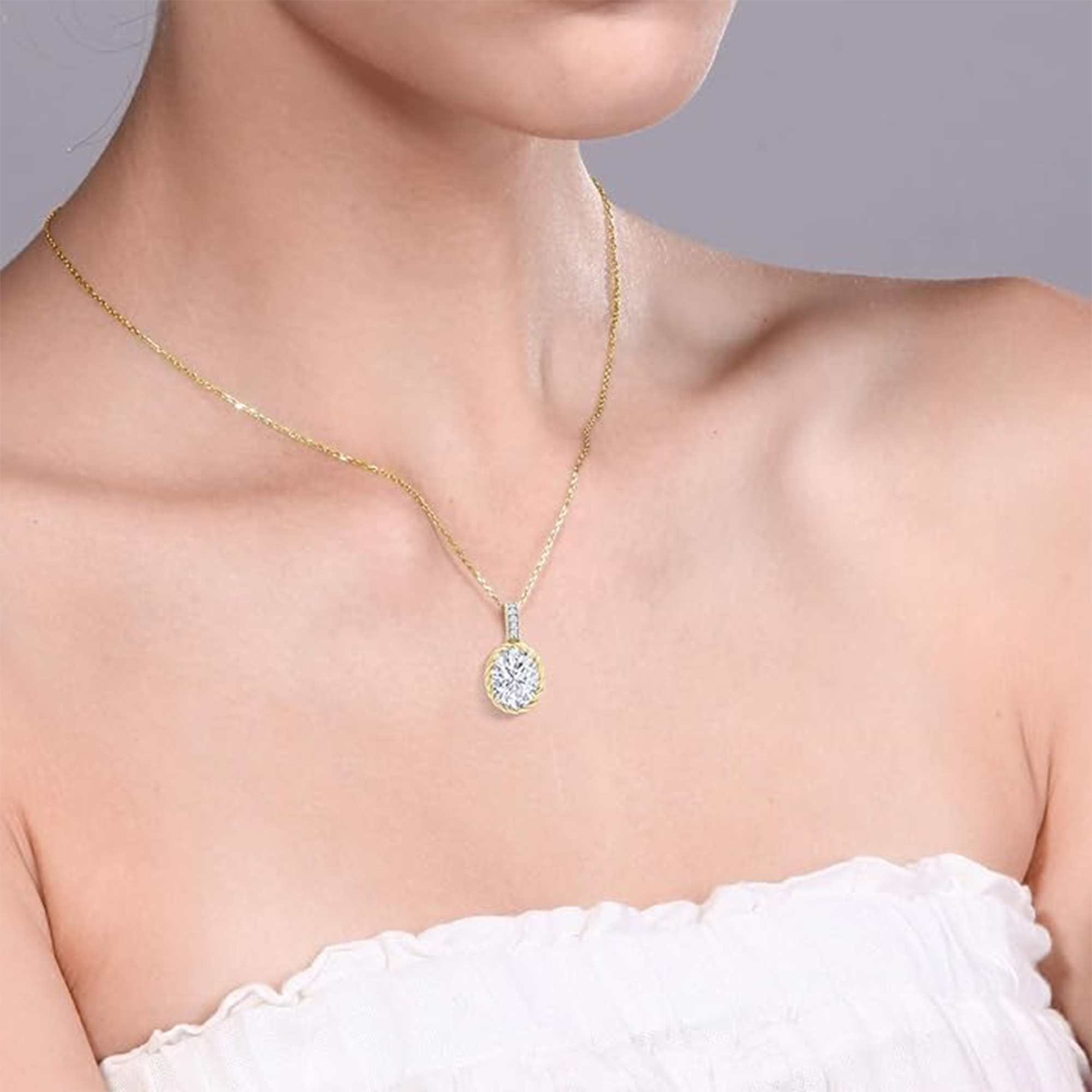 Liora Moissanite Pendant Necklace - MH ELEGANCE - Liora Moissanite Pendant Necklace - MH ELEGANCE -