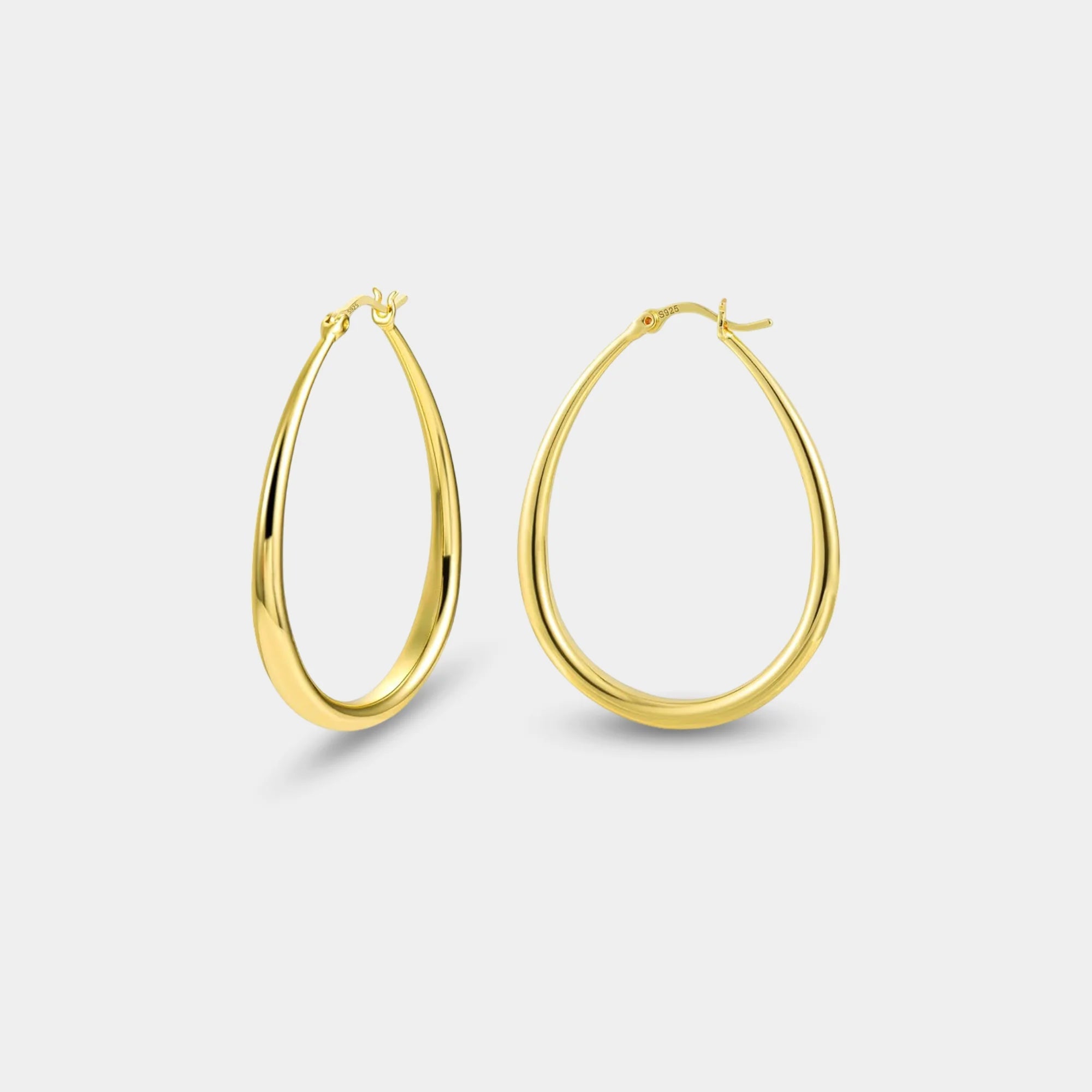 Oval Hoop Earrings - MH ELEGANCE - Oval Hoop Earrings -