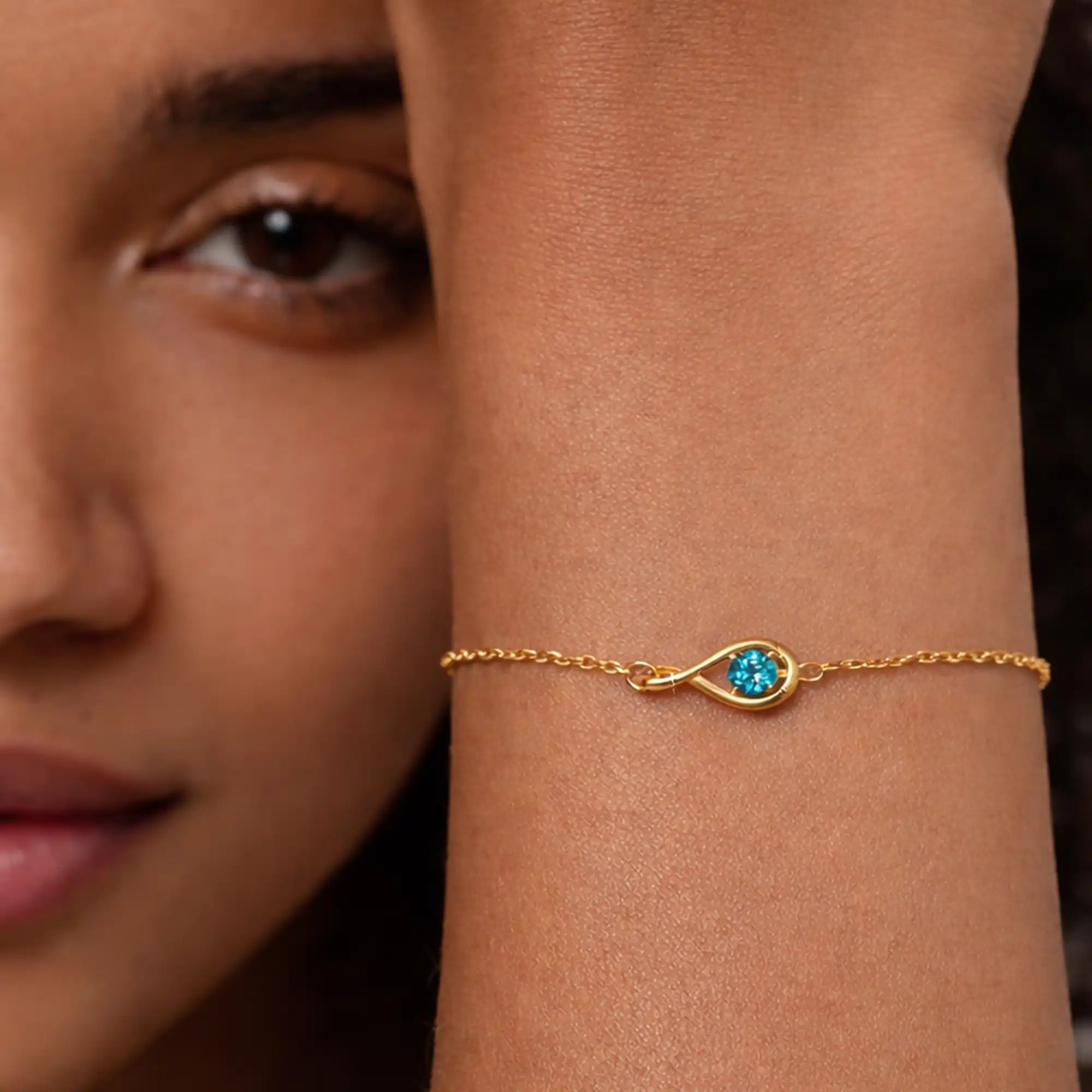 Sterling Silver Eternal Love Infinity Blue Topaz Bracelet - MH ELEGANCE - Sterling Silver Eternal Love Infinity Blue Topaz Bracelet - bracelet