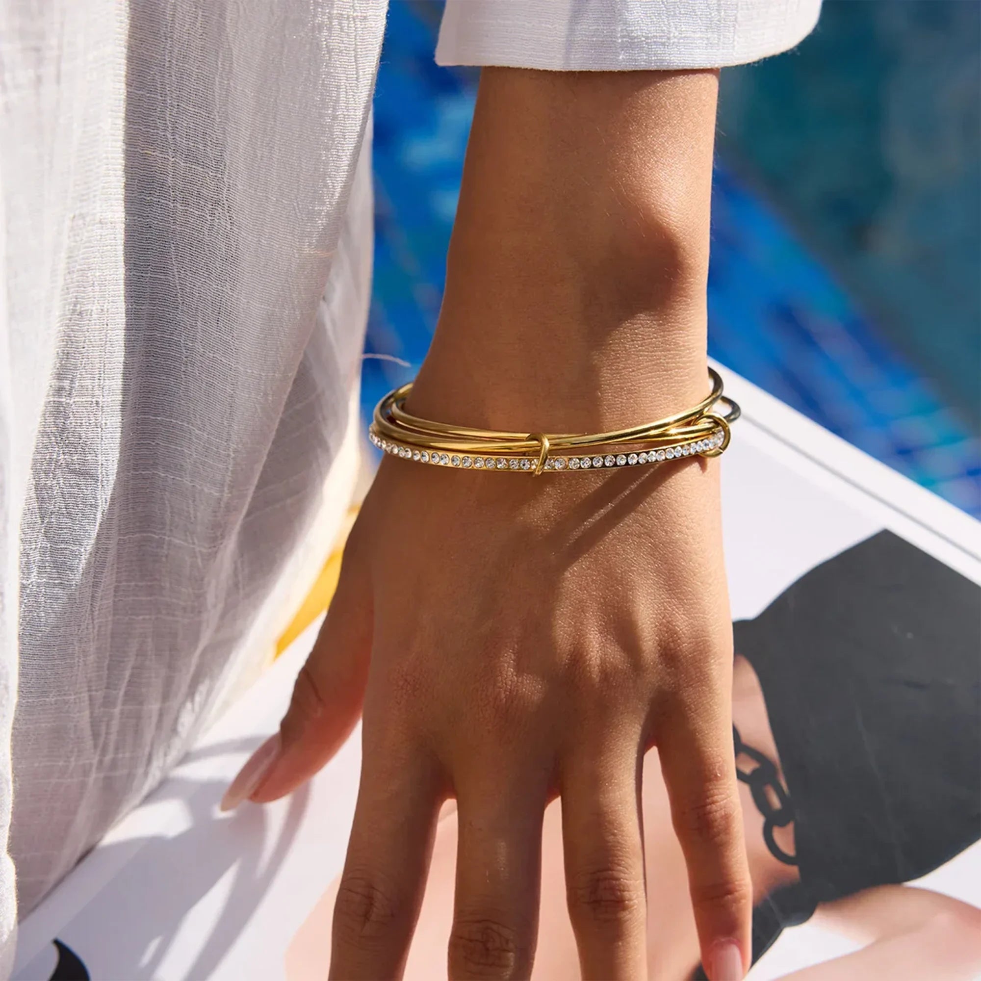 Triple-Interlocked Stackable Bangle - MH ELEGANCE - Triple-Interlocked Stackable Bangle -