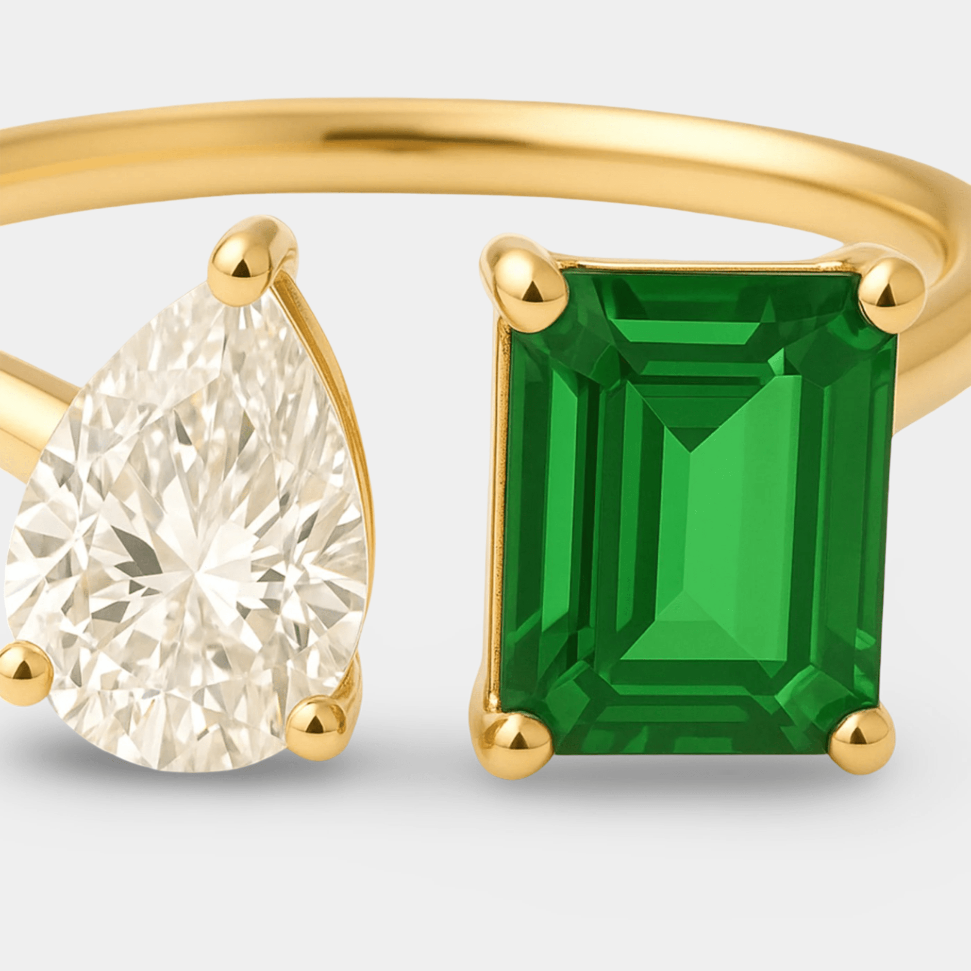 Close-up of the square-cut cubic zirconia crystal on the two-tone ring