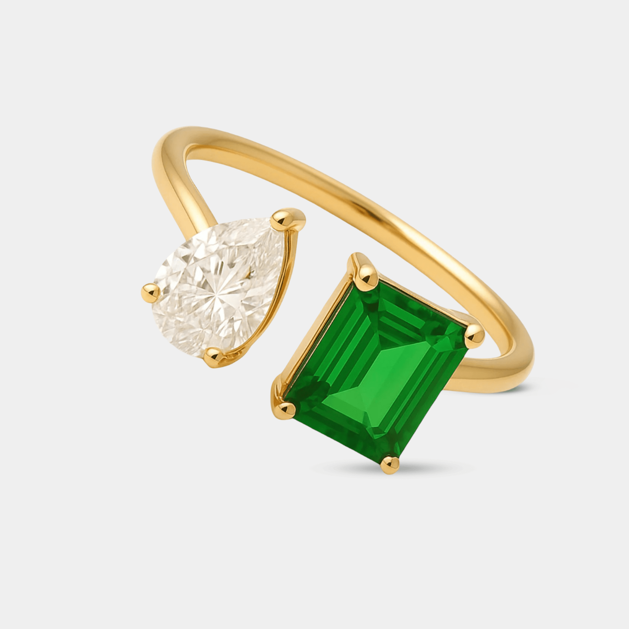Two-Tone Crystal Ring | Mixed Metal Statement Ring | 14K Gold – MH ELEGANCE - MH ELEGANCE - Two-Tone Crystal Ring - MH ELEGANCE -