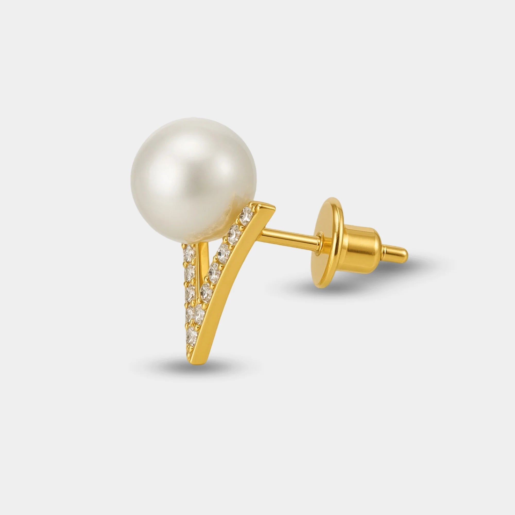 V-Shape Pearl Studs - MH ELEGANCE - V-Shape Pearl Studs -