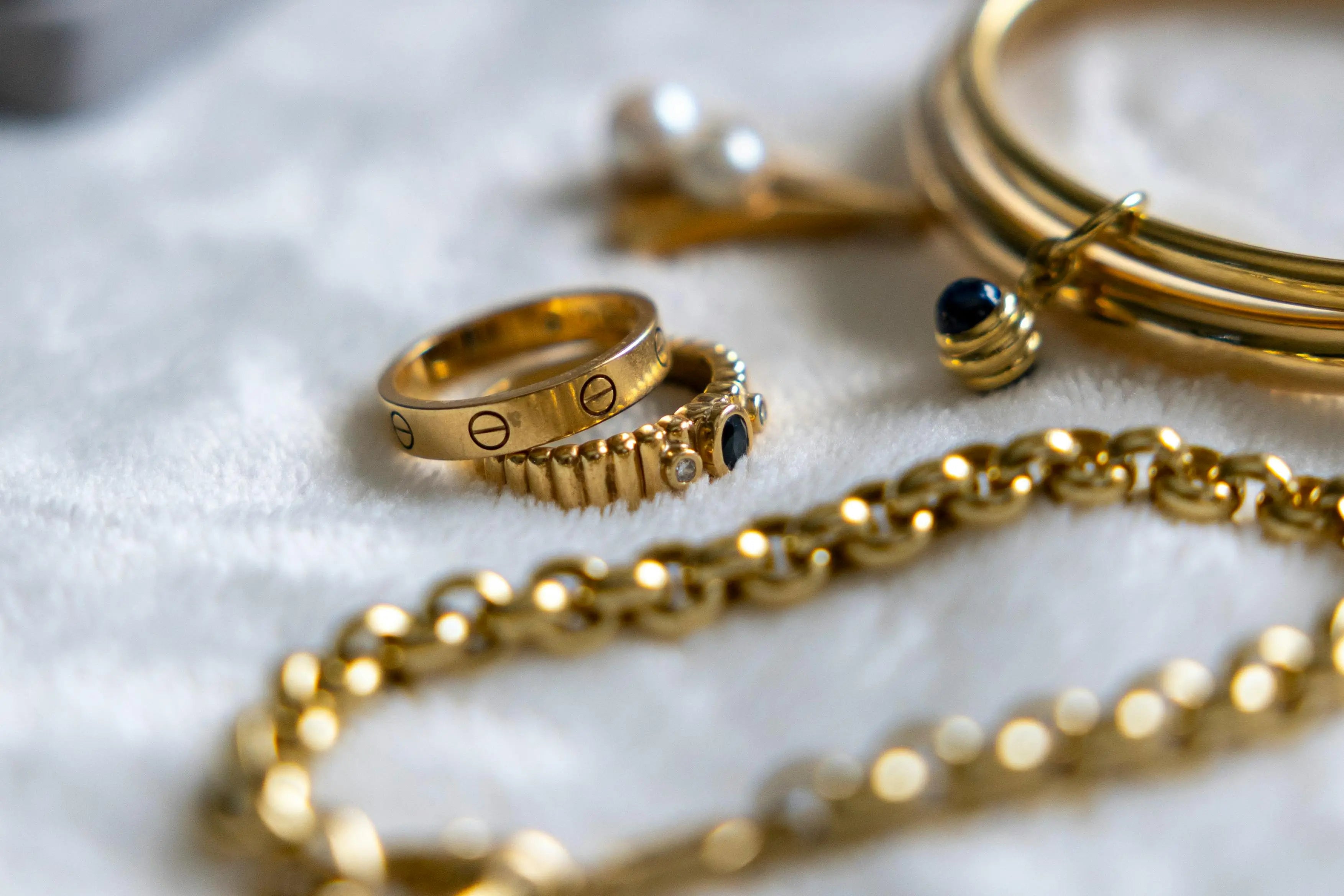 Ultimate Cuban Link Chain & 4 Carat Ring Guide
