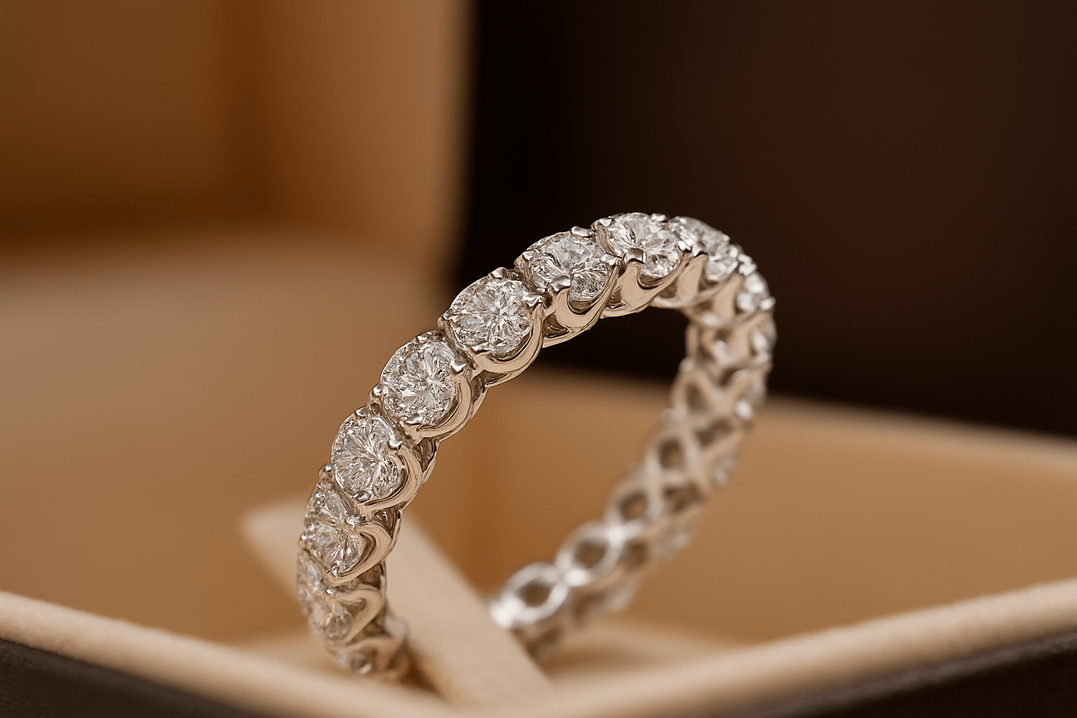 Emerald Tennis Bracelet: The Ultimate Symbol of Luxury and Timeless Elegance - MH ELEGANCE