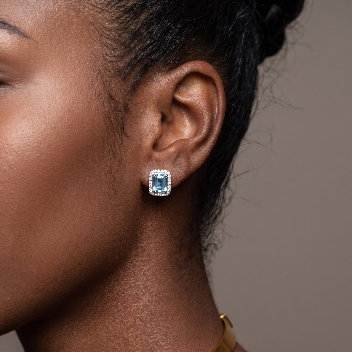 Veya Aquamarine Halo Stud Earrings – Emerald Cut March Birthstone 925 Silver
