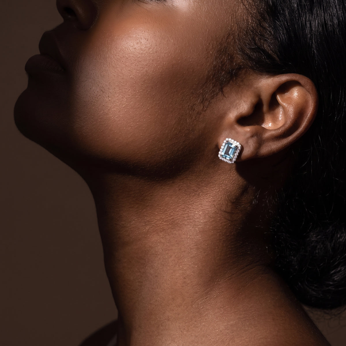Veya Aquamarine Halo Stud Earrings – Emerald Cut March Birthstone 925 Silver