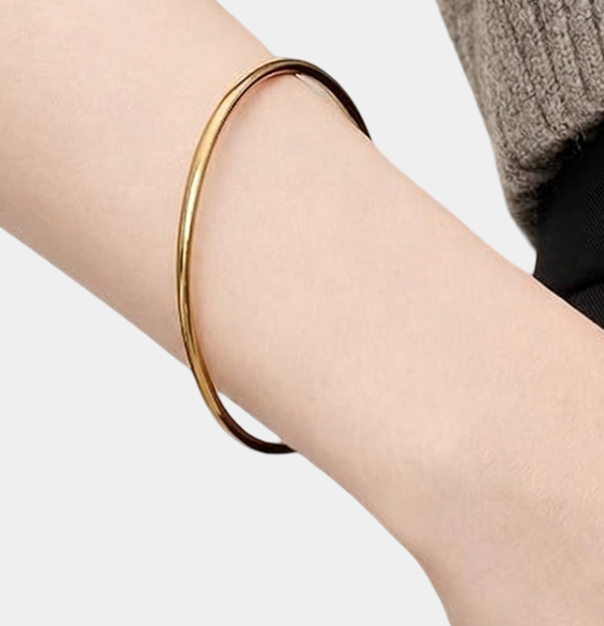 14K Gold Plated Radiant Duo Stacking Bangles - MH ELEGANCE - 14K Gold Plated Radiant Duo Stacking Bangles - bracelet