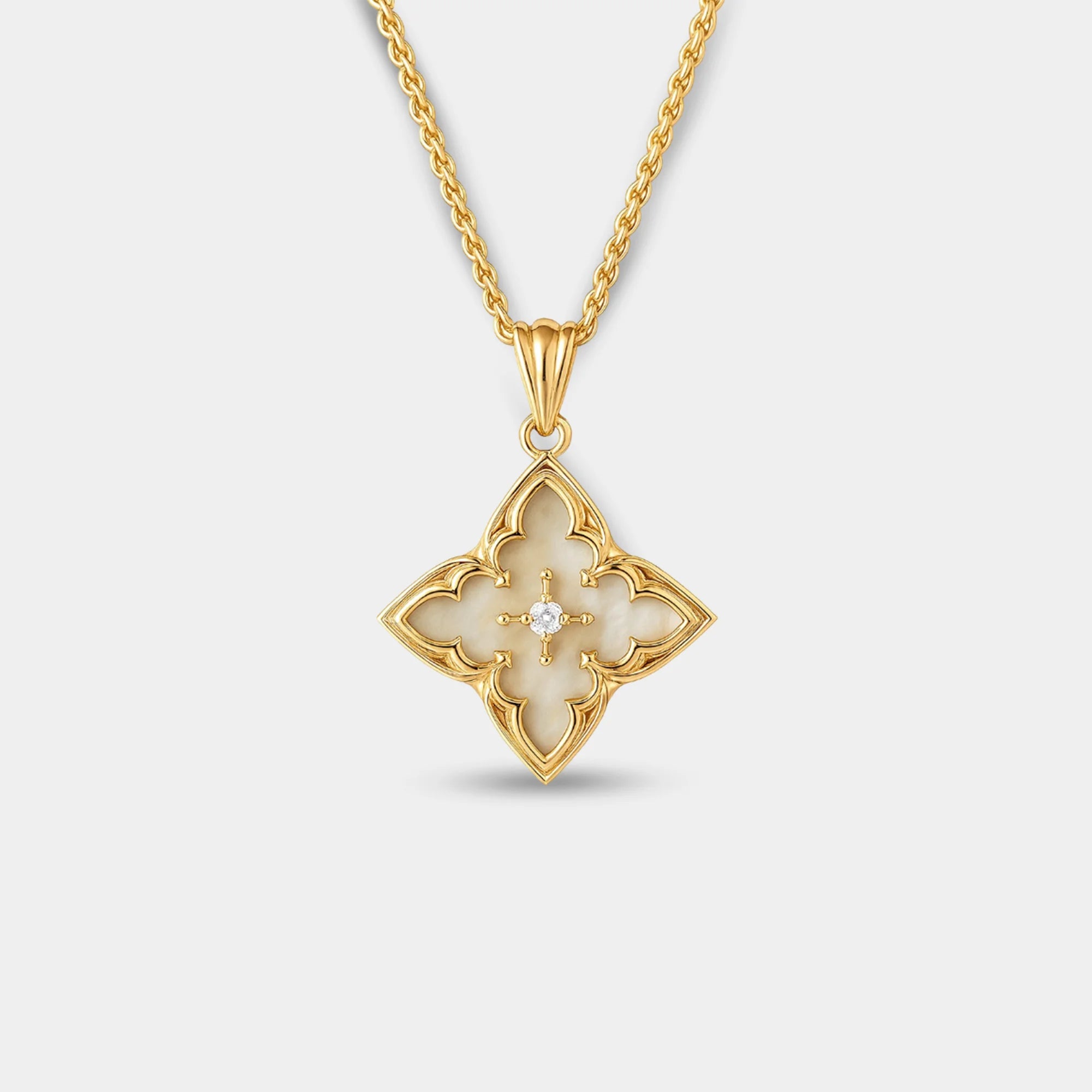 Clover Pendant Necklace