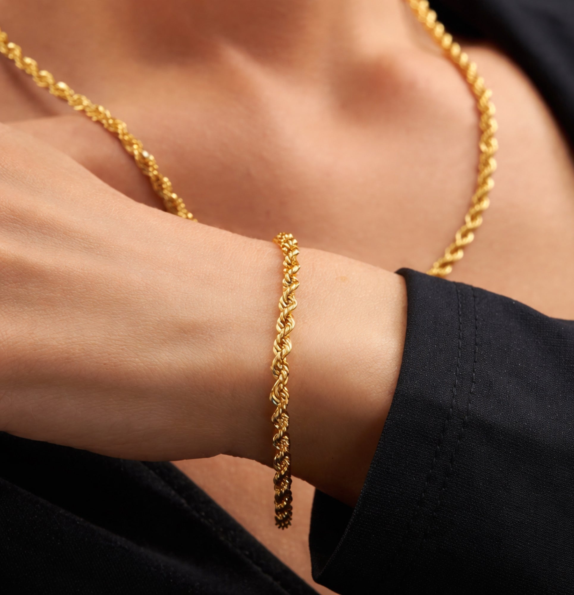 24K Gold Plated Aurora Twist Rope Chain Bracelet - MH ELEGANCE - 24K Gold Plated Aurora Twist Rope Chain Bracelet - bracelet