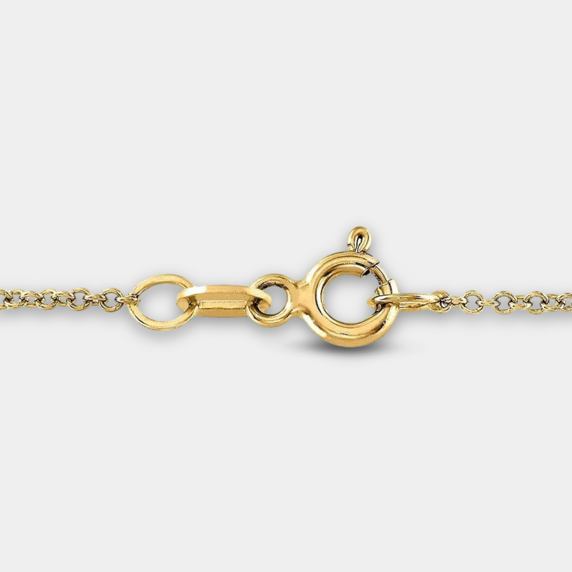 Collar con bisel solitario de diamantes