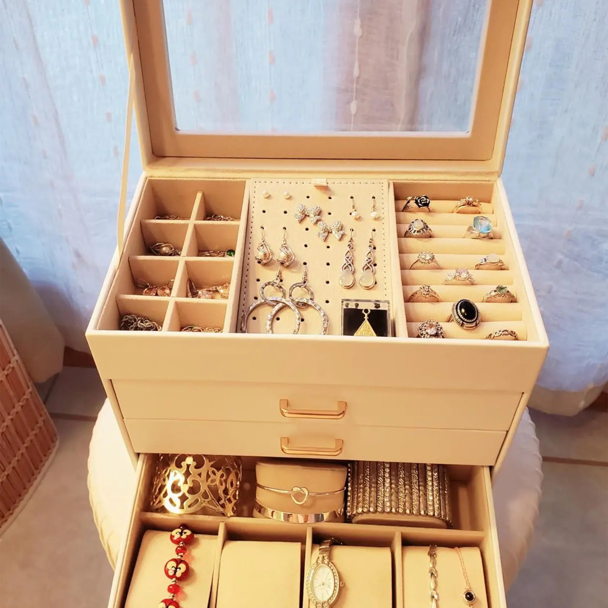 4-Tier Jewelry Box with Clear Glass Lid