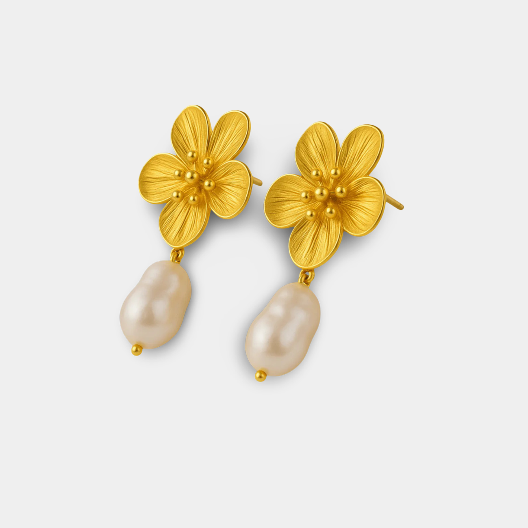 Pendientes de flor con perla