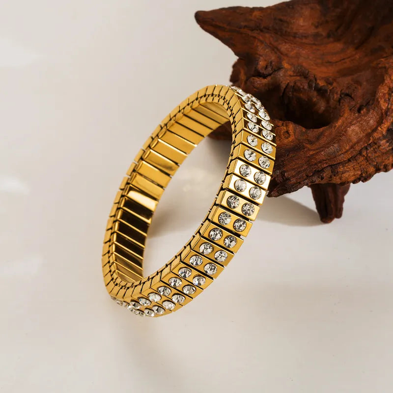 Retro Diamond-Studded Bracelet