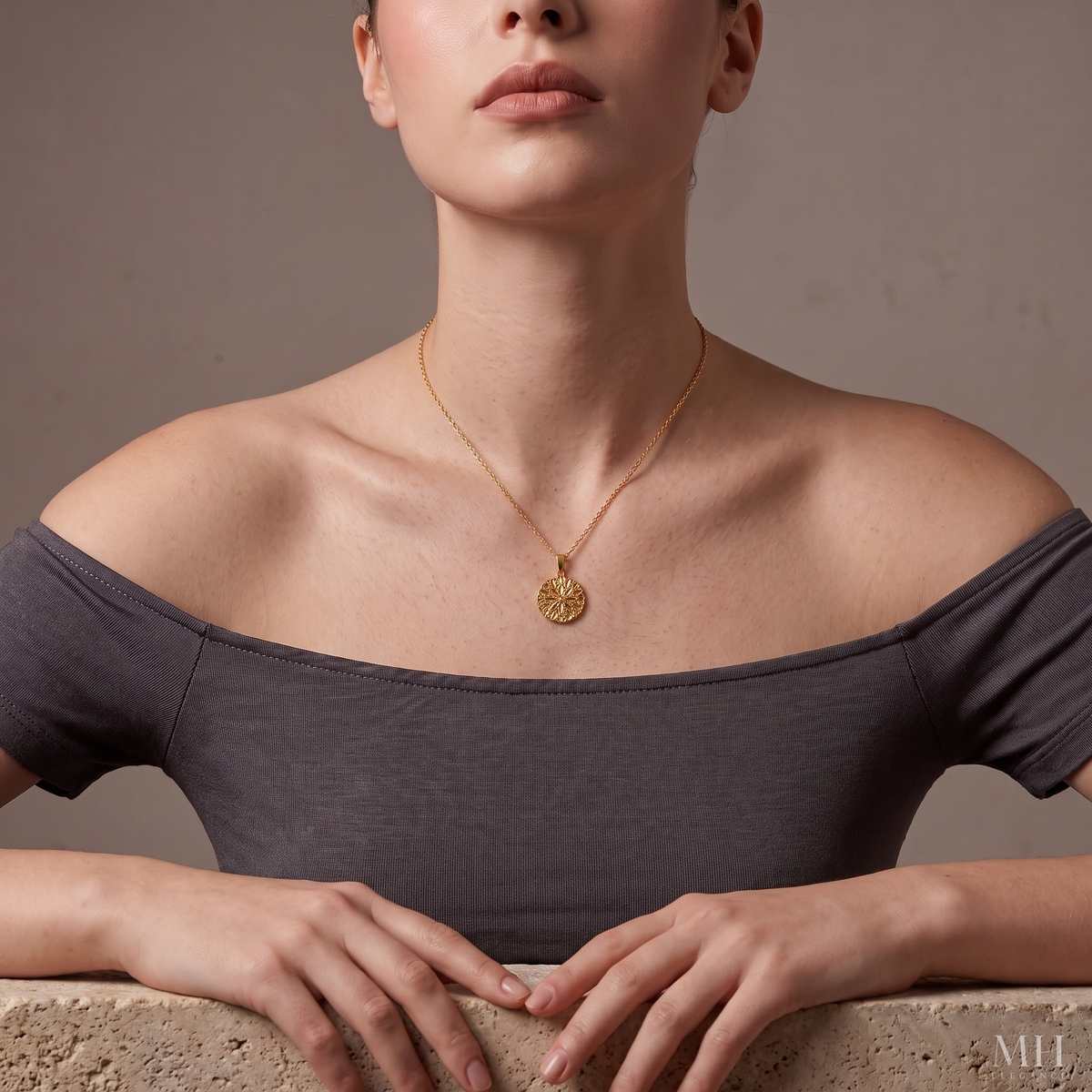 Collier Pendentif Cœur Papillon Plaqué Or 14K | Symbole de Transformation | Délicat – MH ELEGANCE