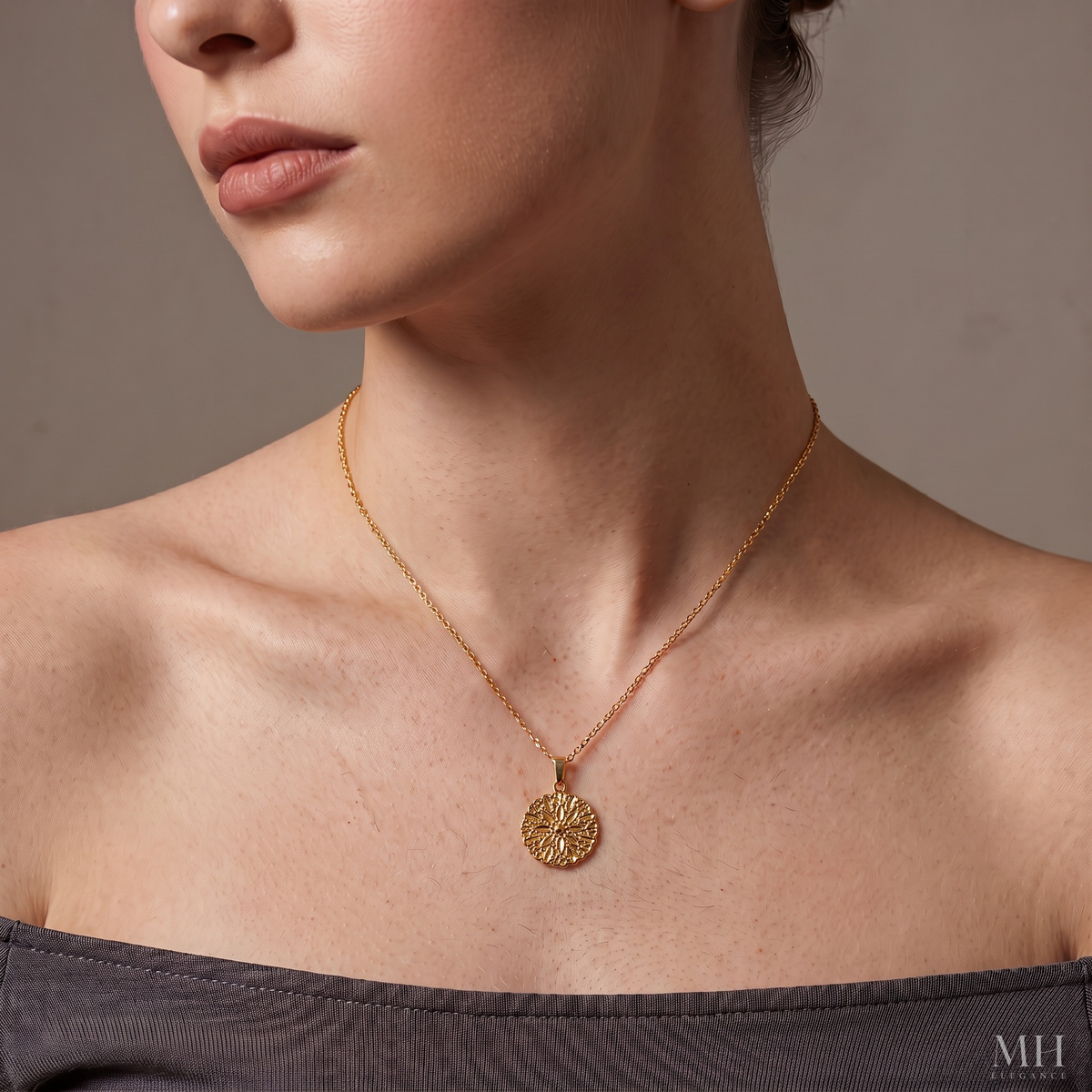 Collier Pendentif Cœur Papillon Plaqué Or 14K | Symbole de Transformation | Délicat – MH ELEGANCE