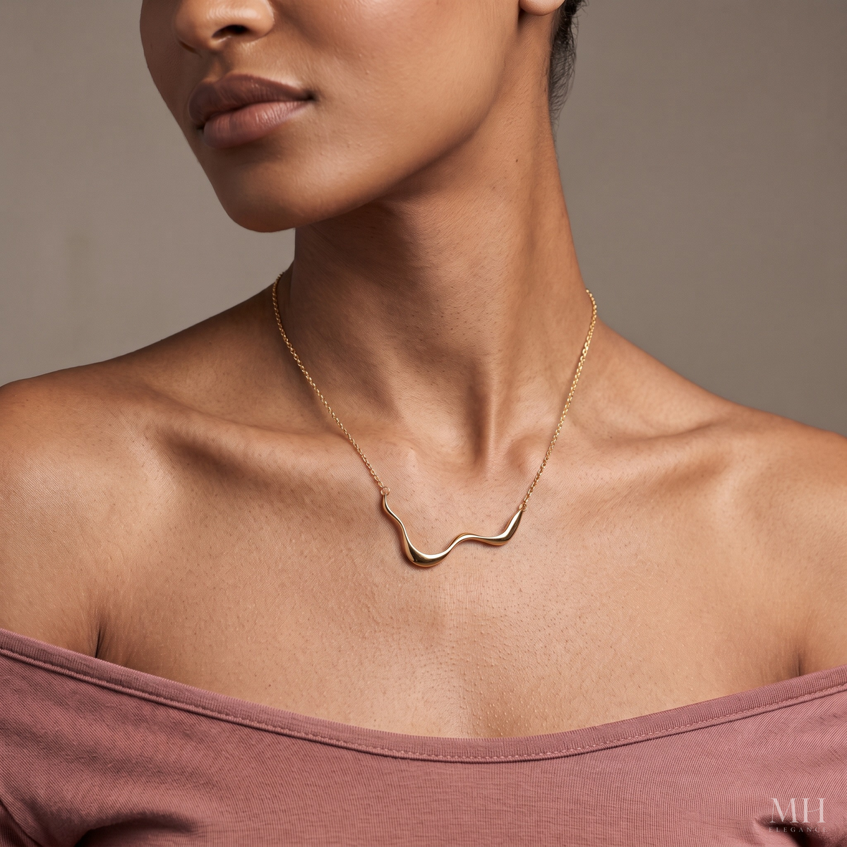 Chunky Gold Wave Necklace | Bold Geometric Statement Necklace for Women