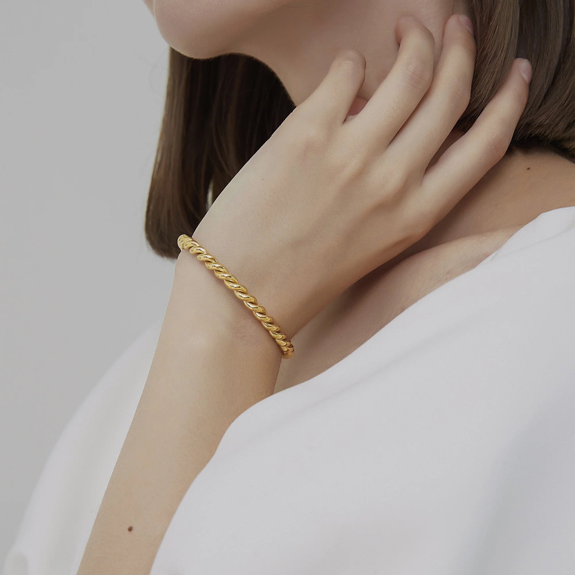 Adjustable Chunky Minimalist Bangle - MH ELEGANCE - Adjustable Chunky Minimalist Bangle -
