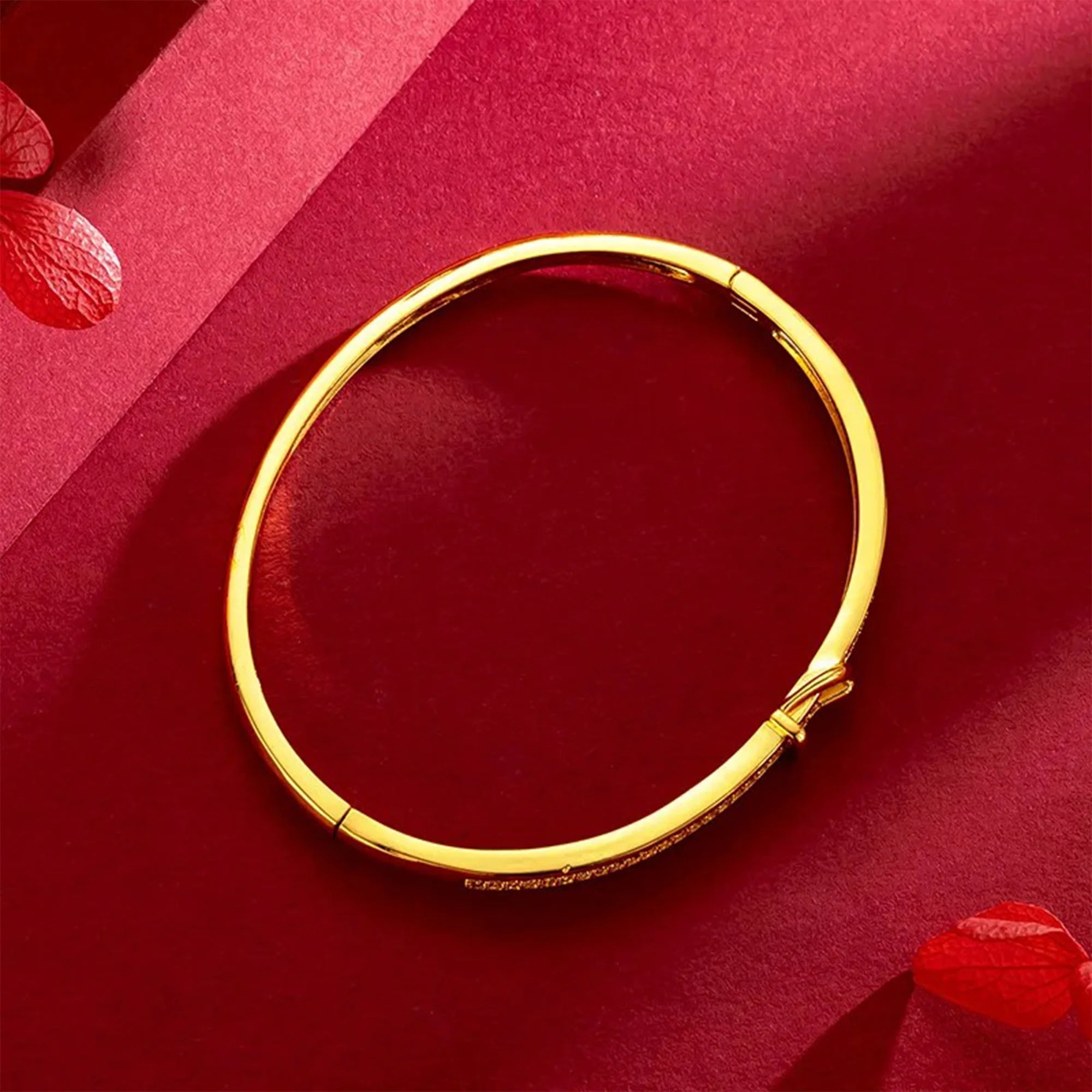 Buckle Bangle Bracelet - MH ELEGANCE - Buckle Bangle Bracelet -