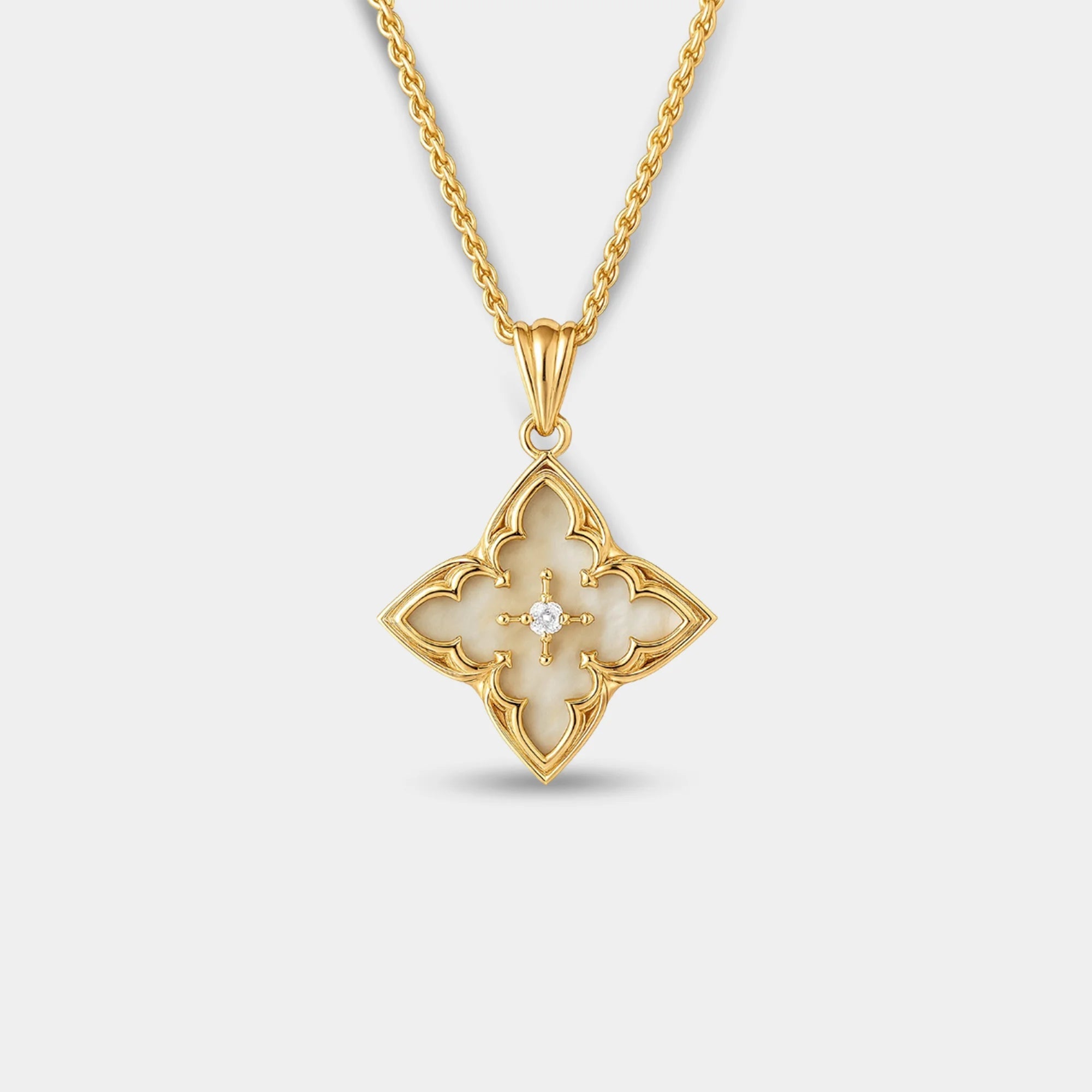 Clover Pendant Necklace - MH ELEGANCE - Clover Pendant Necklace -
