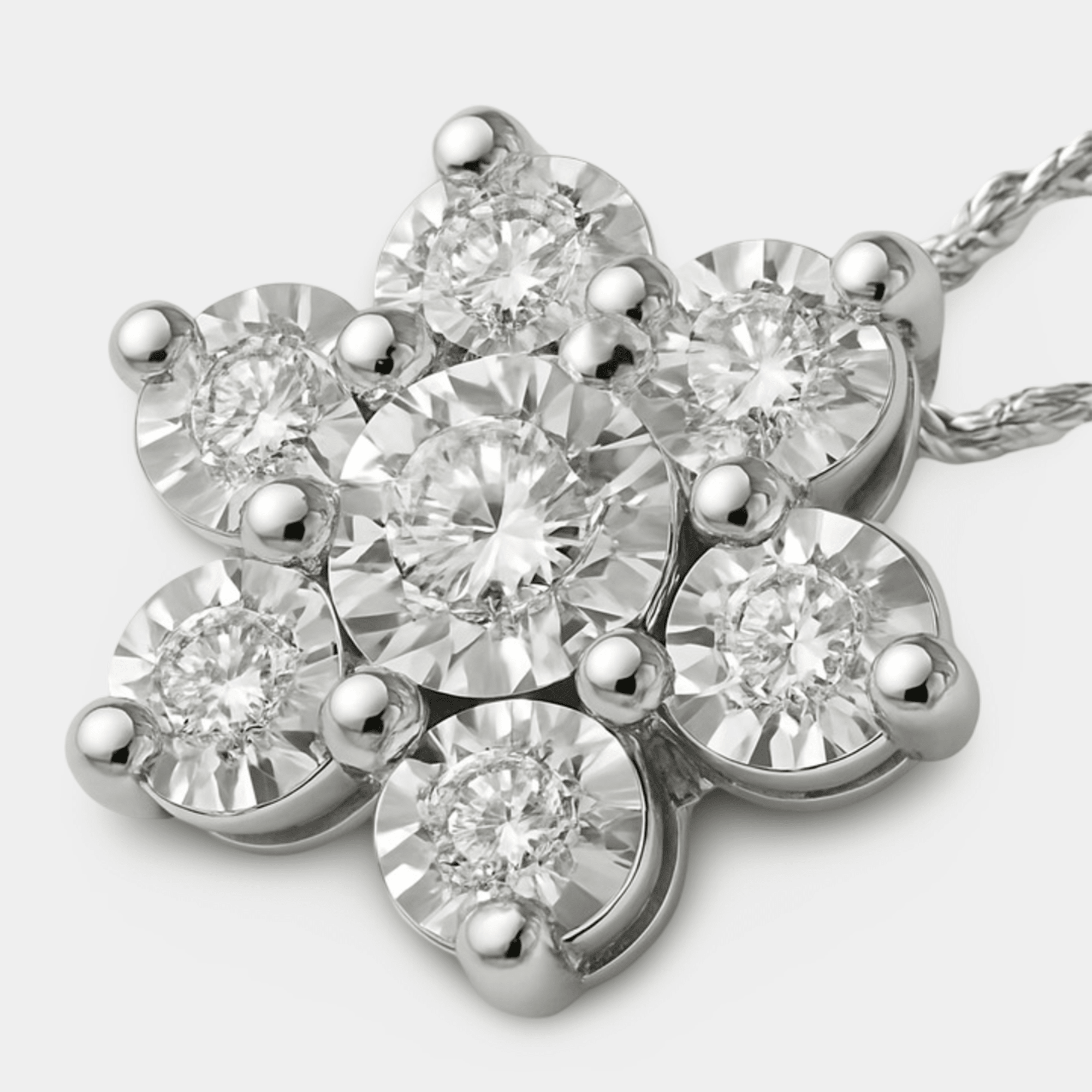 Flower Shaped Sparkly Diamond Necklace - MH ELEGANCE - Flower Shaped Sparkly Diamond Necklace - MH ELEGANCE - Necklace