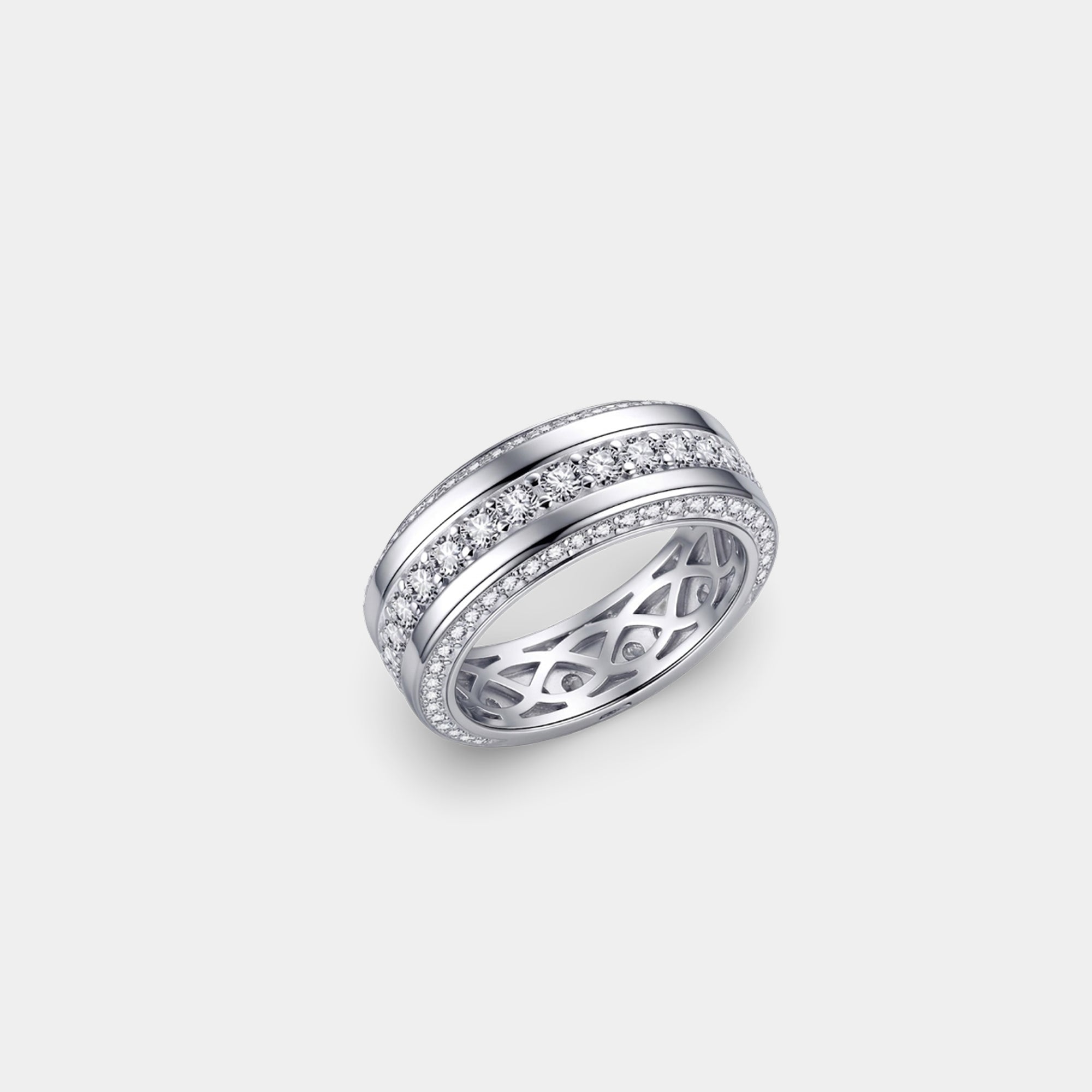 Men's white gold plated cubic zirconia wedding ring, detail of the band