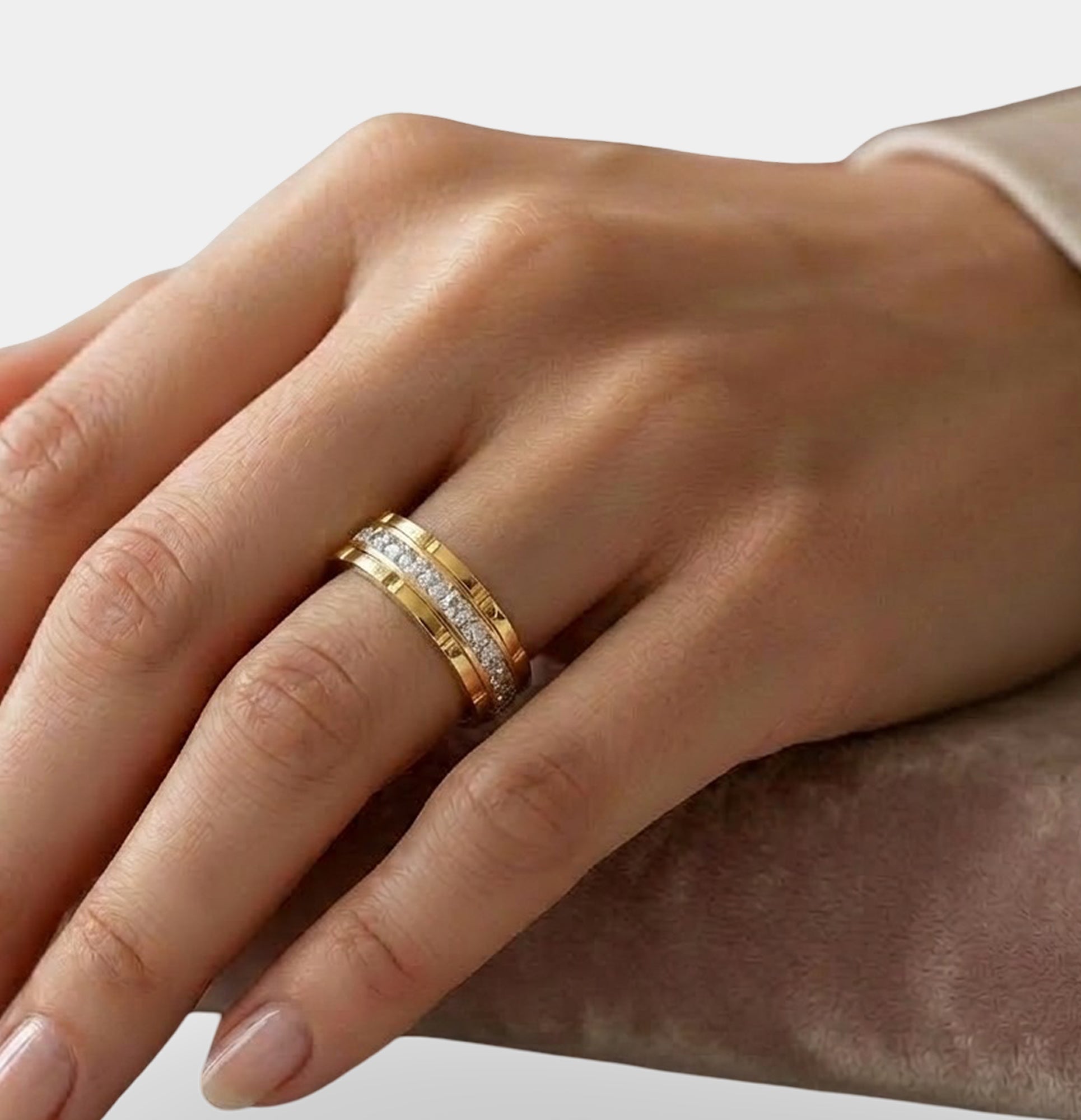 Imperial Crown Gold Eternity Wedding Band | Men's Luxury Ring | Timeless Design - MH ELEGANCE - Imperial Crown Gold Eternity Wedding Band | Men's Luxury Ring | Timeless Design - Ring