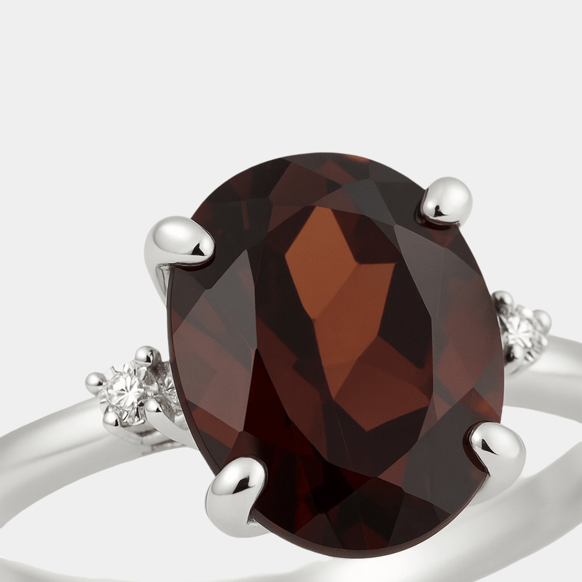 Nira Garnet & Diamond Accent Ring - MH ELEGANCE - Nira Garnet & Diamond Accent Ring - MH ELEGANCE -