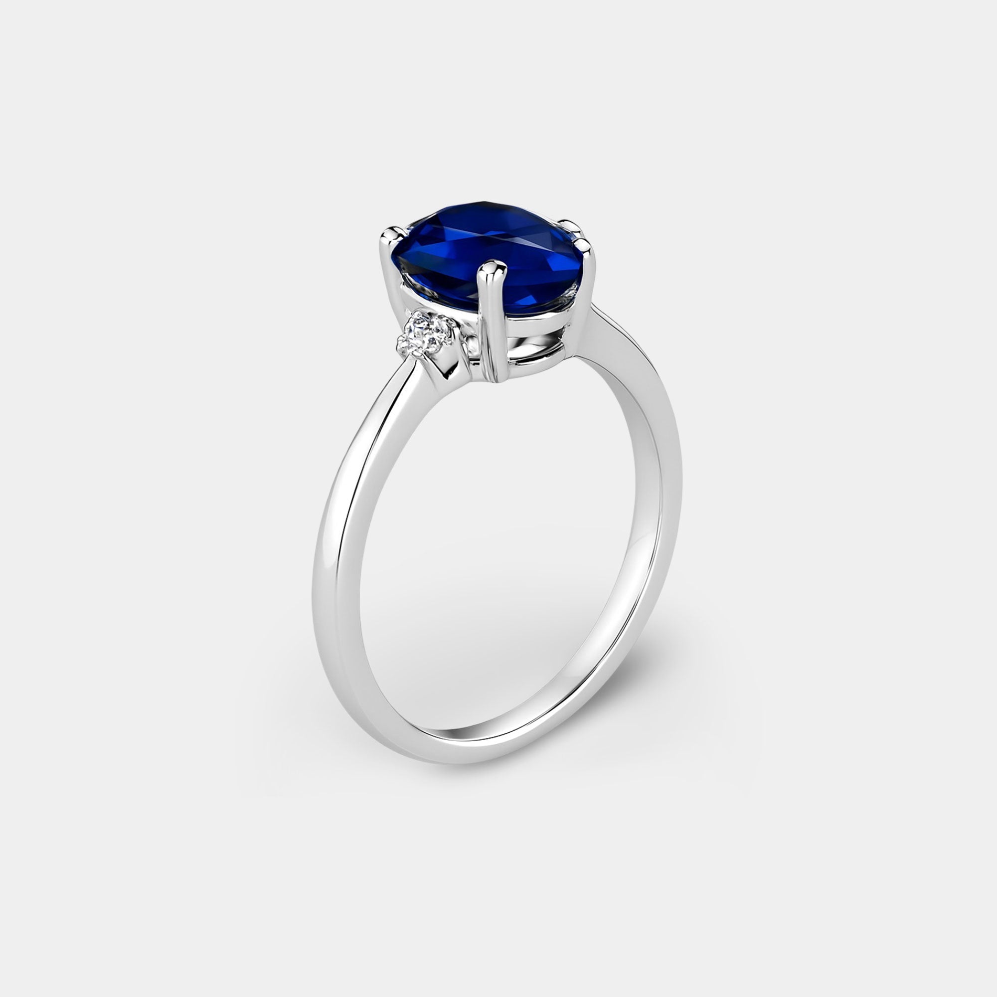 Oval Sapphire & Diamond 3-Stone Ring - MH ELEGANCE - Oval Sapphire & Diamond 3-Stone Ring - MH ELEGANCE -