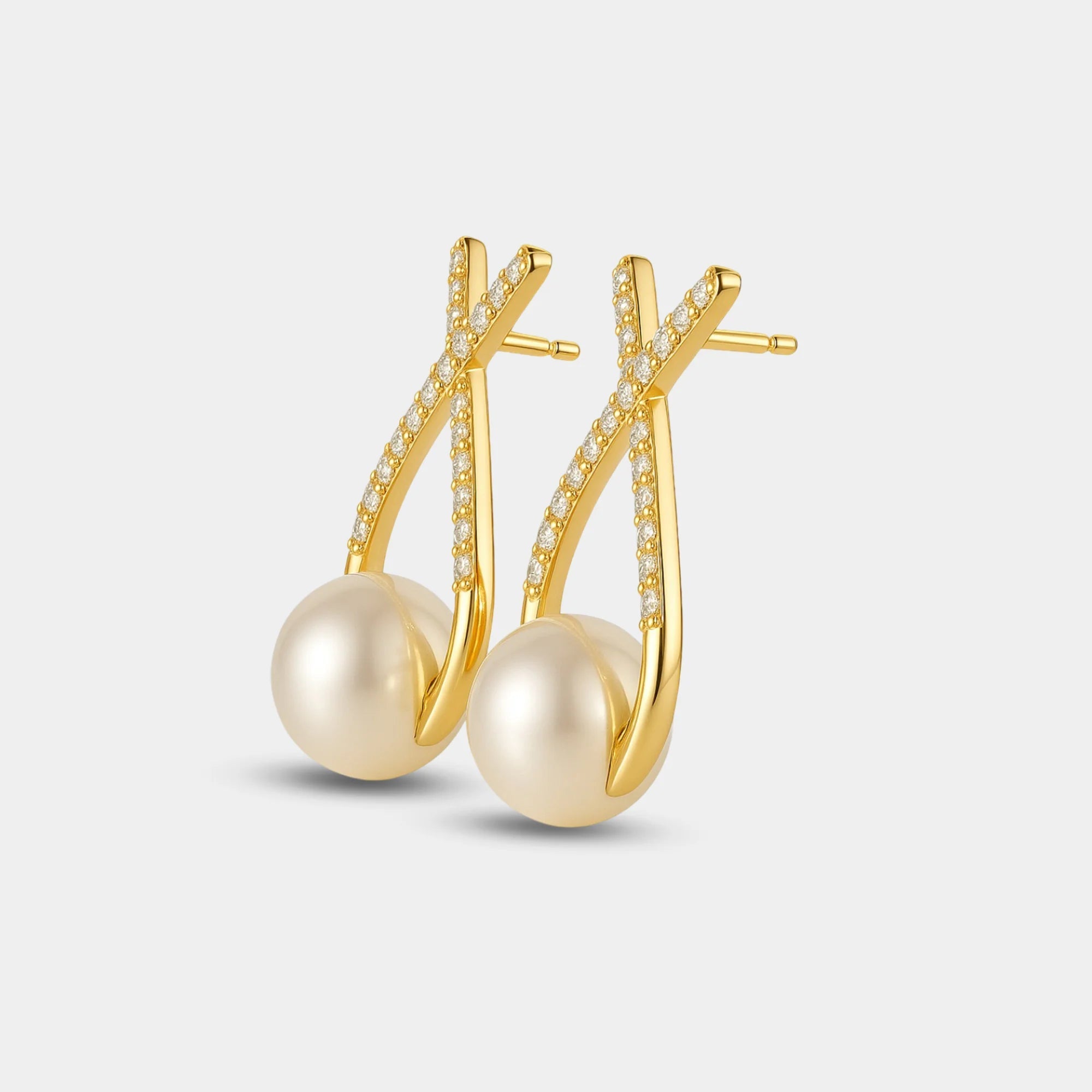 Pearl Bow Teardrop Stud - MH ELEGANCE - Pearl Bow Teardrop Stud -