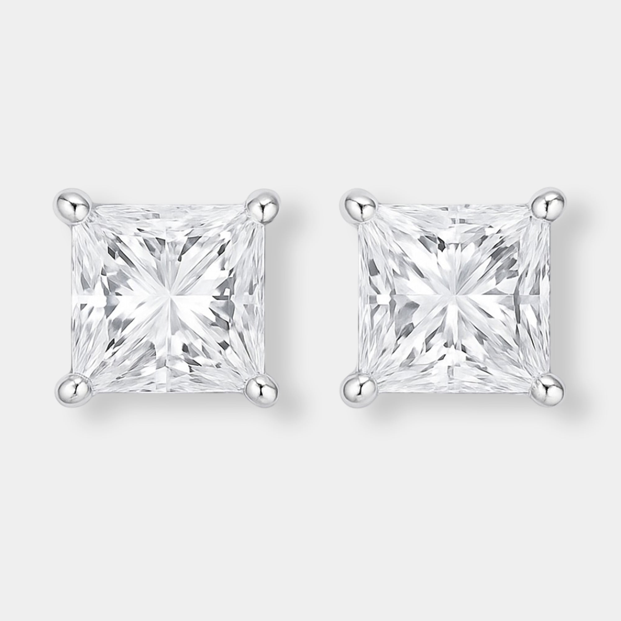 Princess-Cut Diamond Stud Earrings - MH ELEGANCE - Princess-Cut Diamond Stud Earrings -